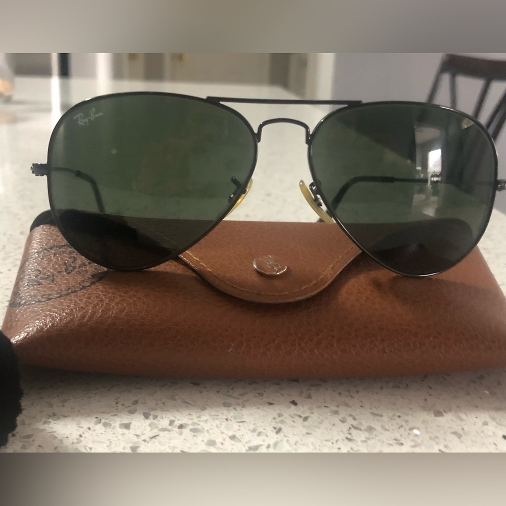 Ray-Ban Sunglasses with original case!